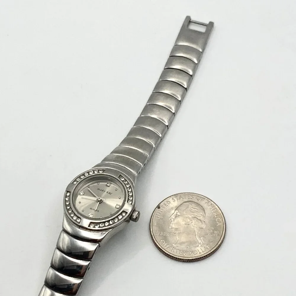 Mary Kay Silver Tone Watch Crystal Bezel 6.5" Wrist New Battery - Picture 11 of 15